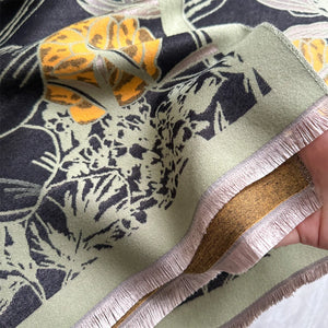VILZSTUDIOS Luxurious Two-Sided Cashmere Scarf