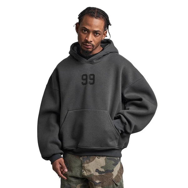 Bestickte 99 Kapuzenpullover mit Fronttasche