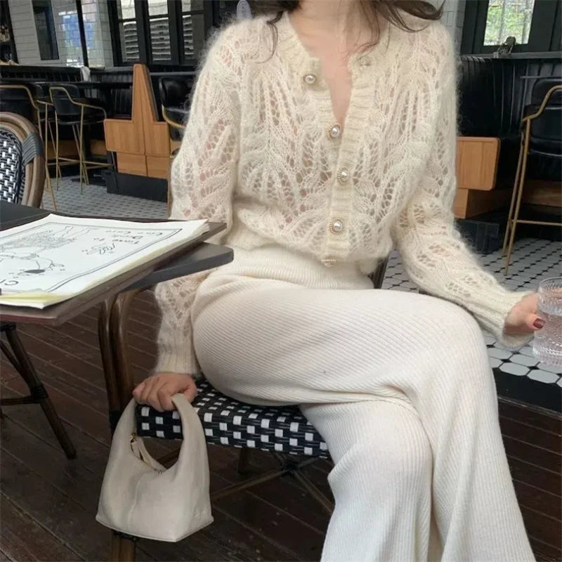 VILZSTUDIOS Chic Hollow Out Knitted Cardigan