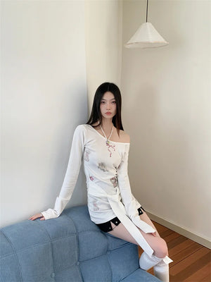 VILZSTUDIOS Kawaii Loose Round Neck Long Sleeve Top
