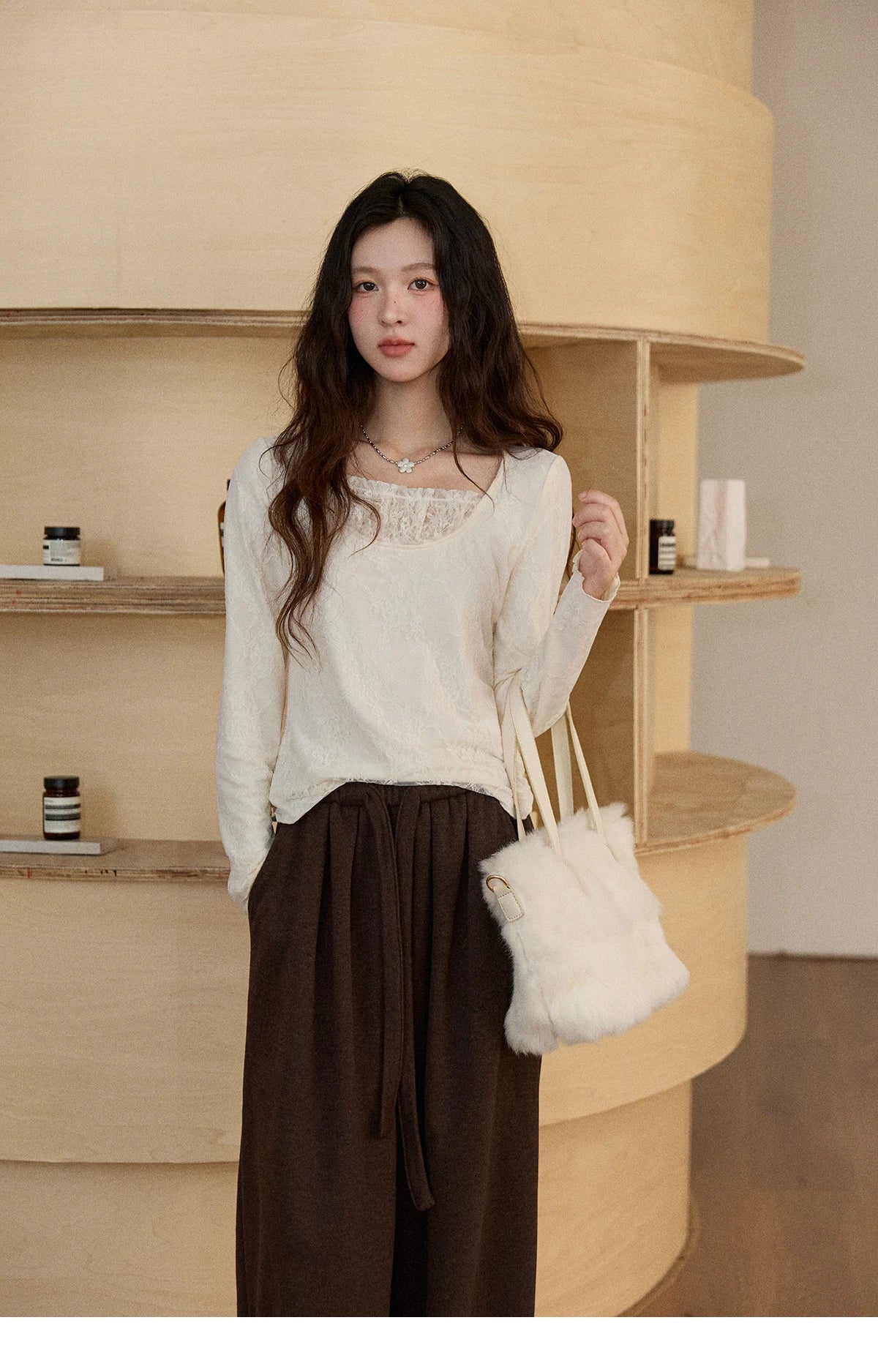 VILZSTUDIOS Elegant Beige Lace Patchwork Long Sleeve Top