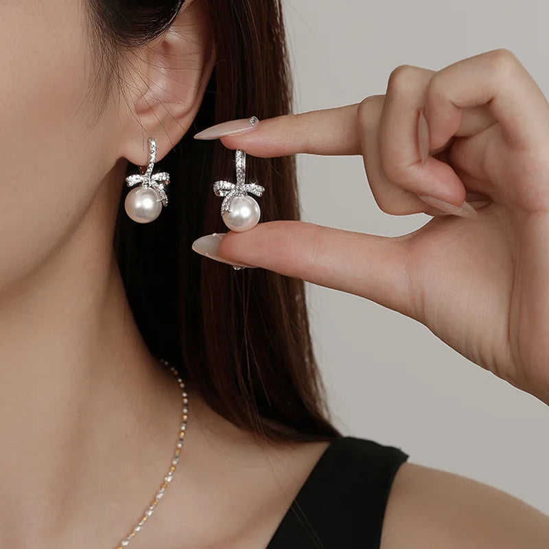 VILZSTUDIOS Dazzling Bowtie Ribbon Pearl Stud Earrings