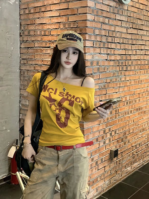 VILZSTUDIOS Vintage Y2K Off Shoulder T-Shirt