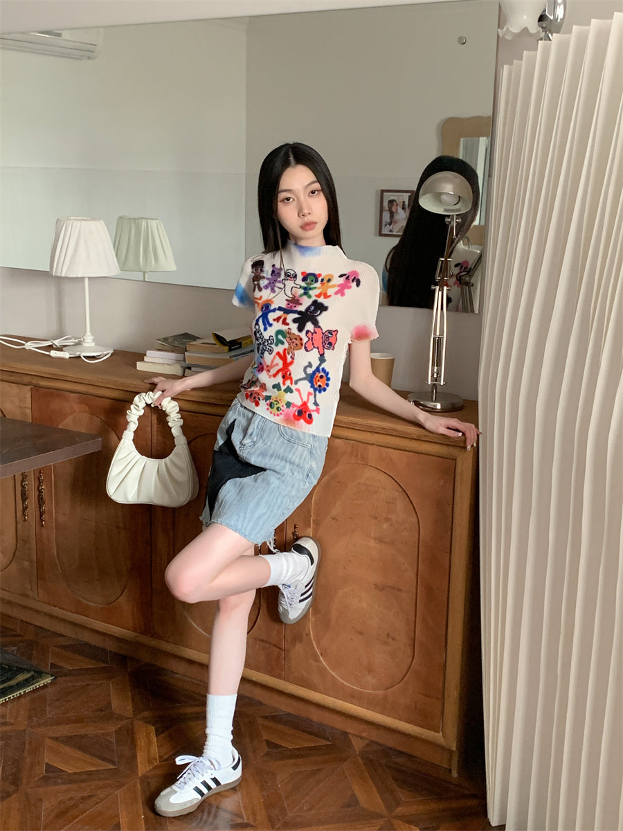 VILZSTUDIOS White Graphic Designer Crop Top