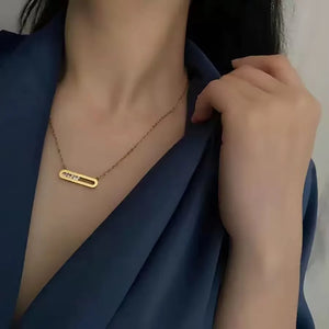 VILZSTUDIOS Square Round Zircon Pendant Necklace