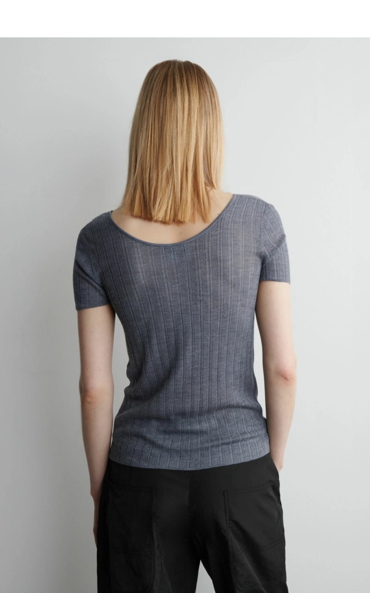 VILZSTUDIOS Slim Fit Ribbed Knitted T-Shirt