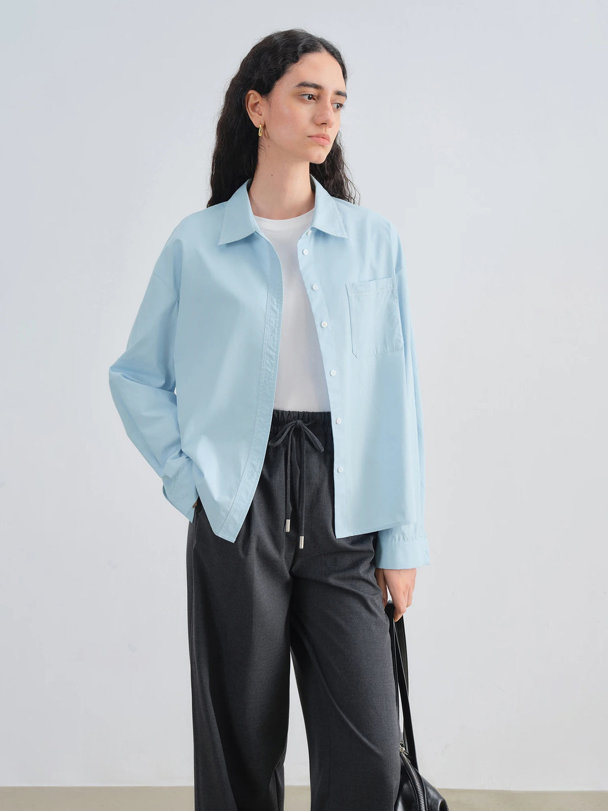 VILZSTUDIOS Minimalist Contrast Trim Cotton Shirt