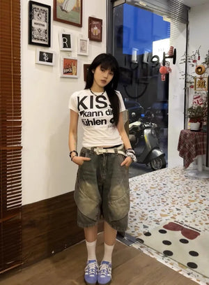 VILZSTUDIOS Retro Japanese Y2K Letter Print T-Shirt