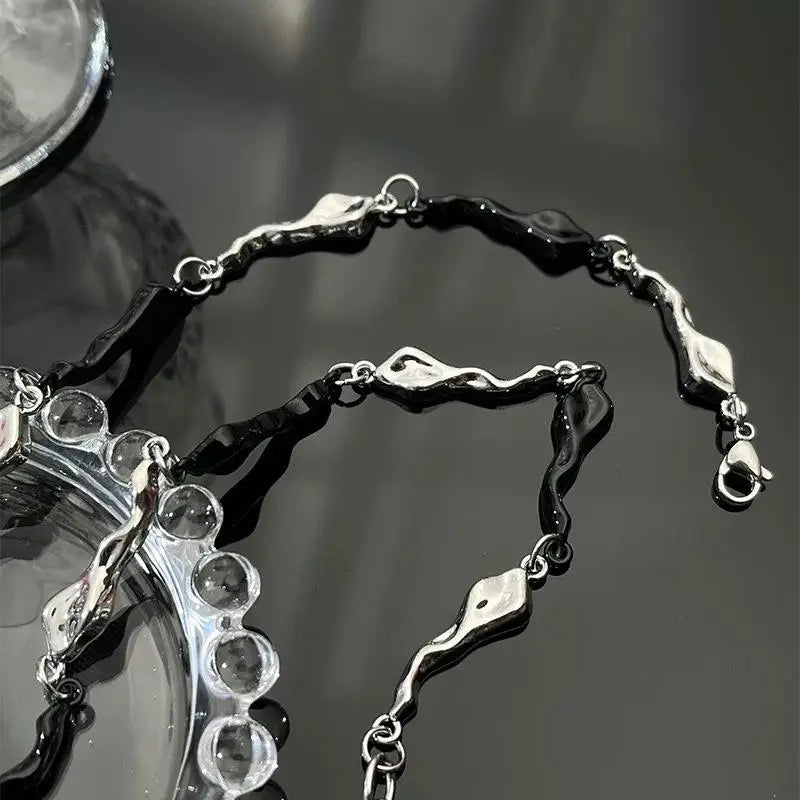 VILZSTUDIOS Irregular Wave Necklace Punk Black White