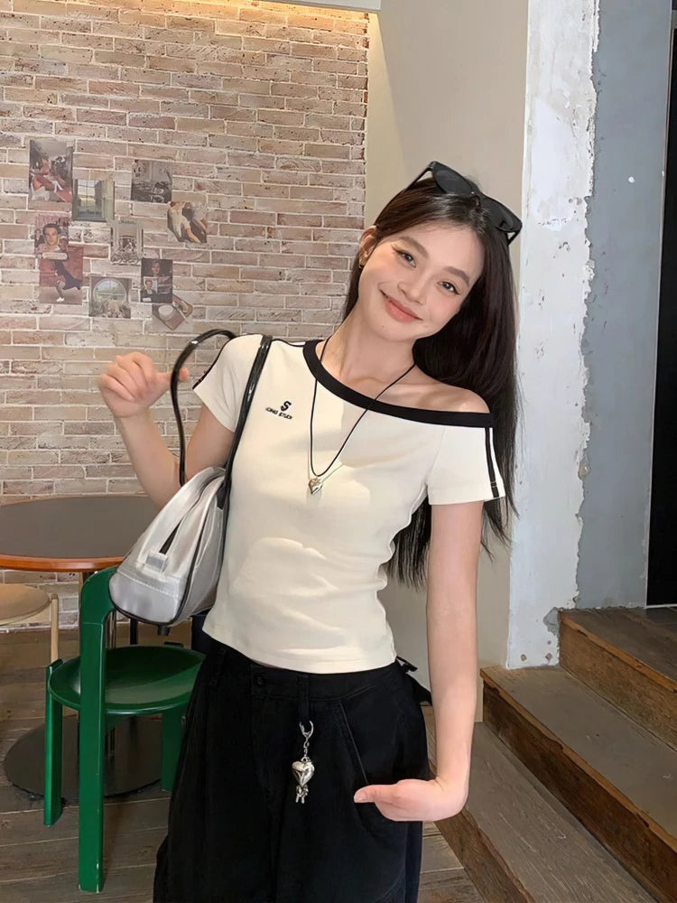 VILZSTUDIOS Off Shoulder Basic T-Shirt