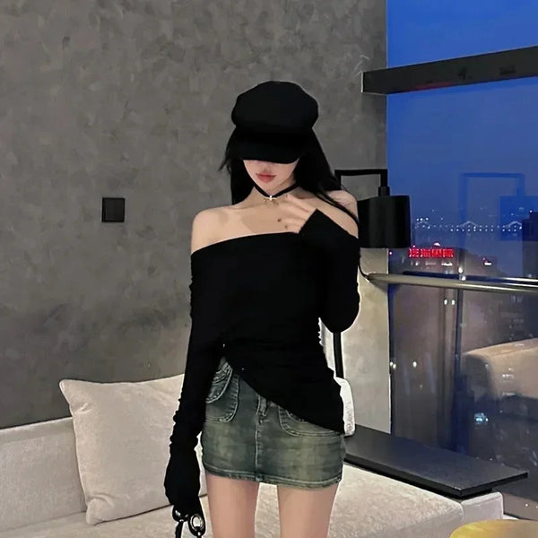 Chic Asymmetric Pleated Slim Fit Top