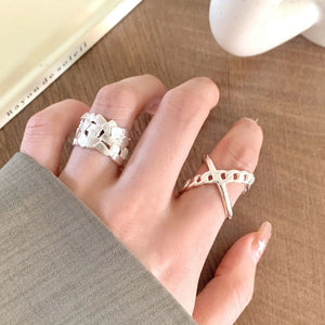 VILZSTUDIOS Geometric Wide Braid Squares Matte Ring