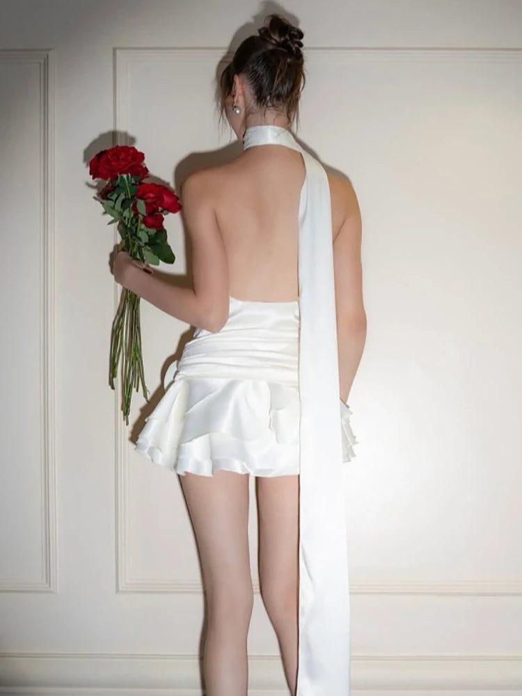 VILZSTUDIOS Elegant White Satin Backless Flower Dress