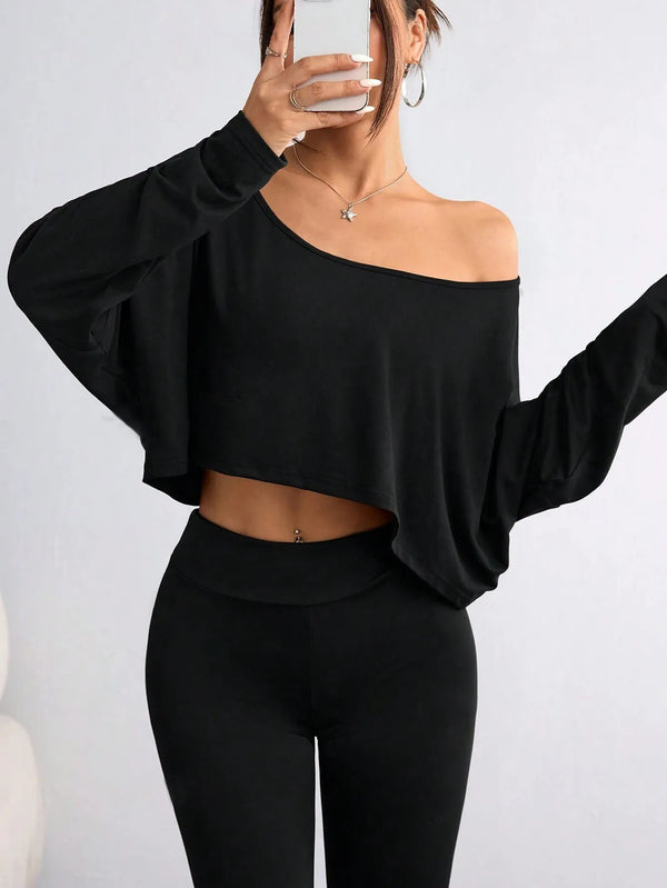 Sexy, lässiges Crop-Top mit schrägen Schultern