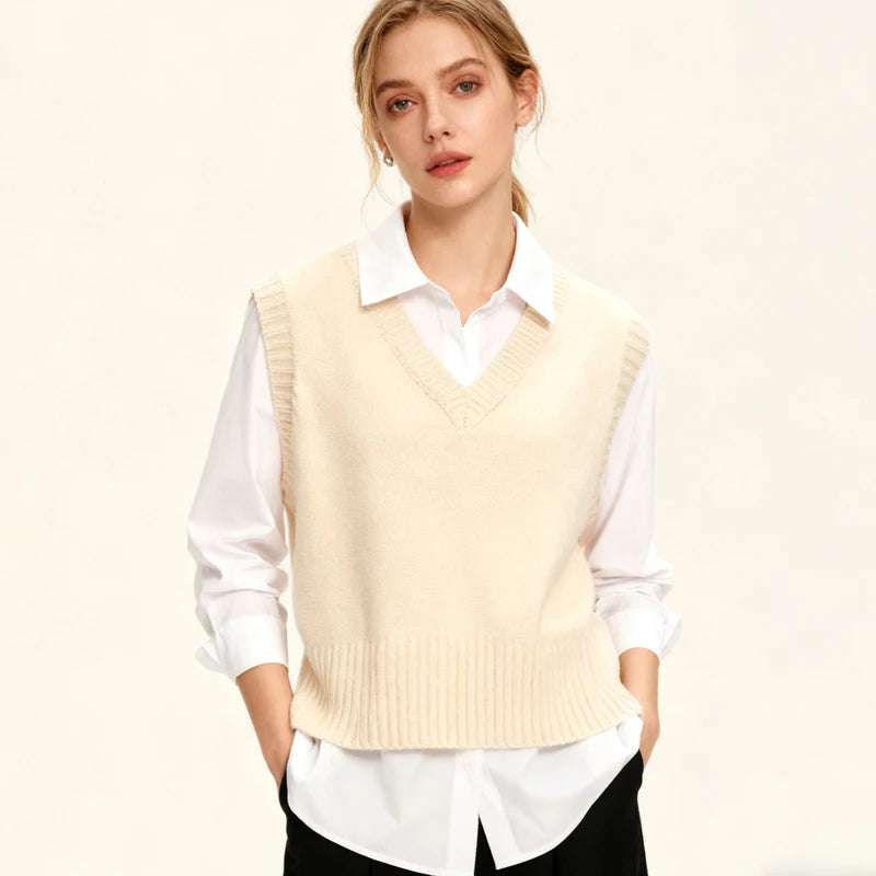 VILZSTUDIOS Cozy Knitted V-Neck Vest
