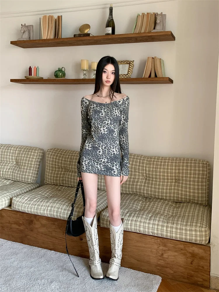 VILZSTUDIOS Leopard Backless Sexy Long Top
