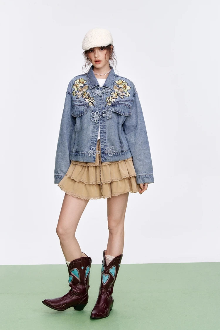 VILZSTUDIOS Stylish Embroidered Flower Button Denim Jacket