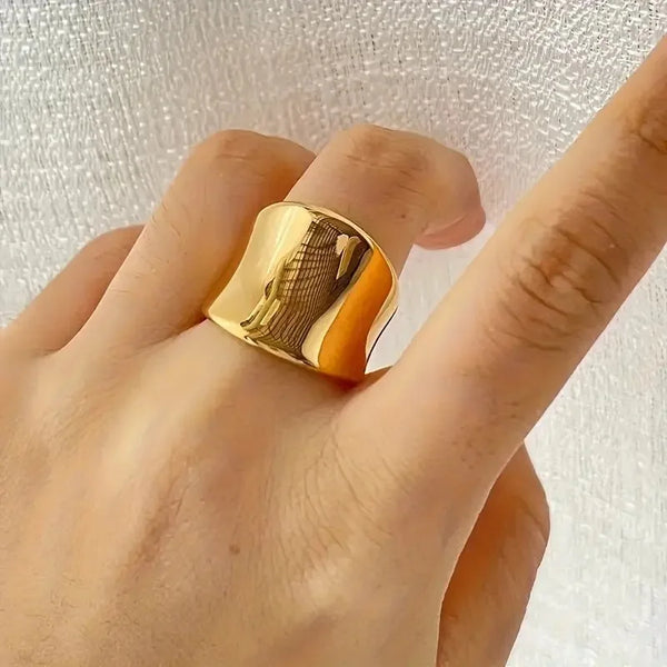 Irregular Geometric Wave Shaped Adjustable Ring