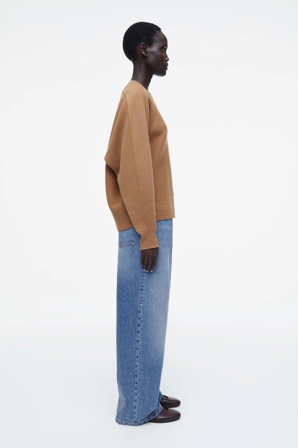 VILZSTUDIOS Round Neck Reversible Sweater