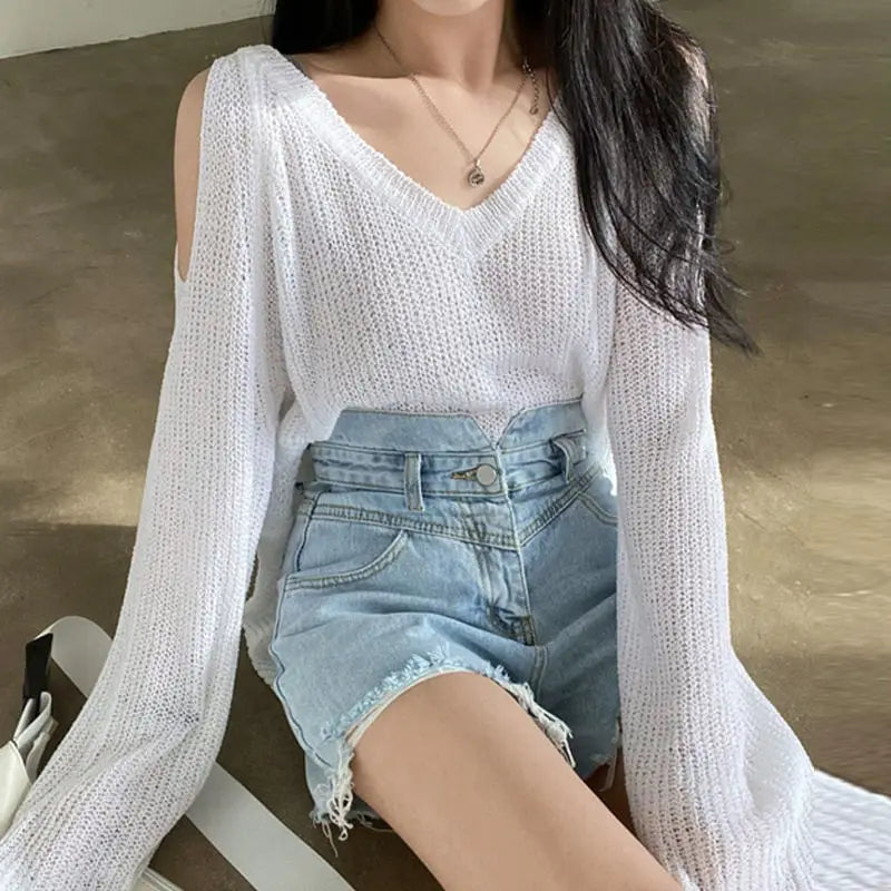 VILZSTUDIOS Knitted Off Shoulder V-neck Sweater