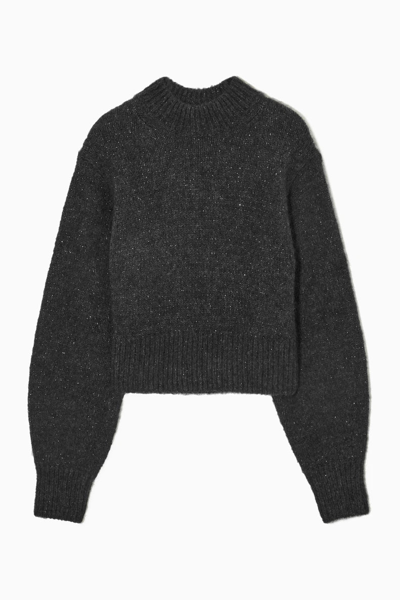 VILZSTUDIOS Soft Round Neck Fuzzy Sweater