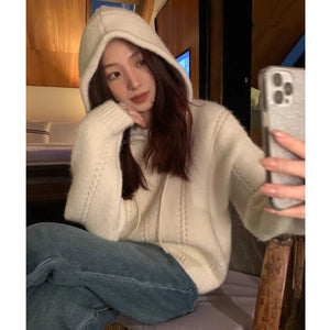 VILZSTUDIOS Cozy Drawstring Knitted Hoodie