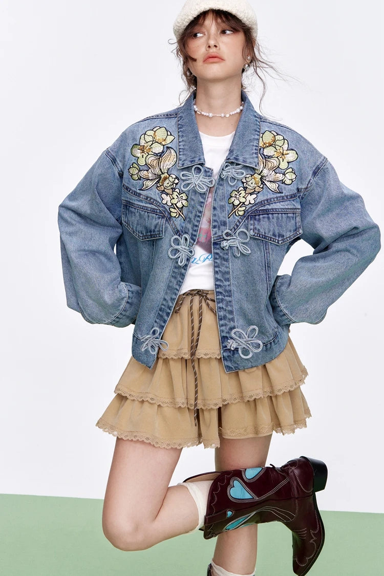 VILZSTUDIOS Stylish Embroidered Flower Button Denim Jacket