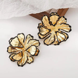 VILZSTUDIOS Exaggerated Punk Edged Gold Flower Earrings