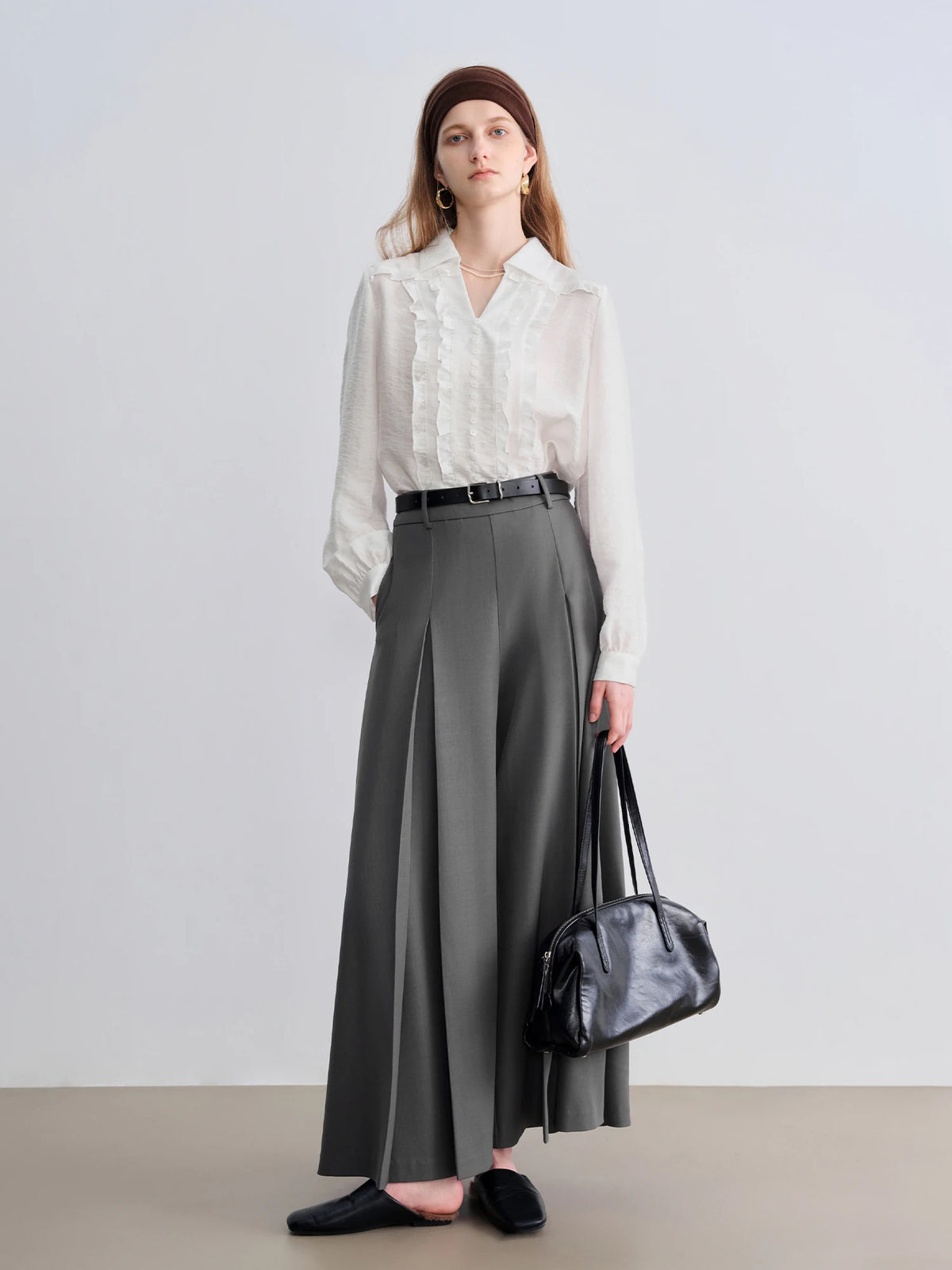 VILZSTUDIOS Elegant French Inspired White Lace Blouse
