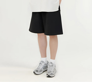 VILZSTUDIOS Minimalist Straight Leg Midi Shorts