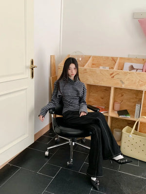 VILZSTUDIOS Striped Long Sleeve Turtleneck Top