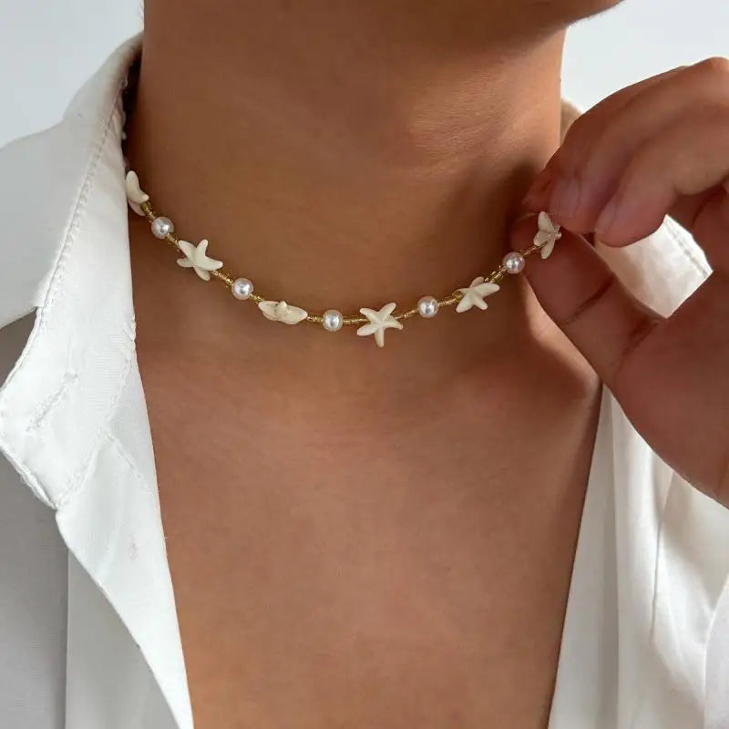 VILZSTUDIOS Vintage Crystal Bead Shell Necklace