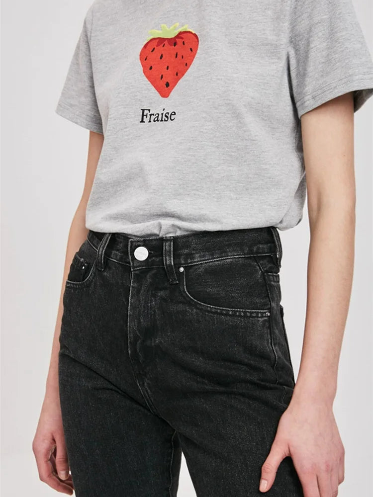 VILZSTUDIOS Strawberry Gray T-Shirt