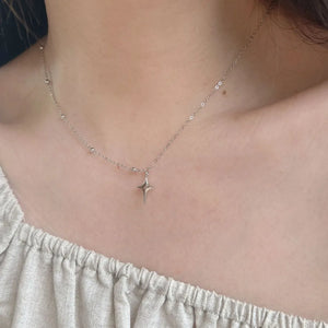 VILZSTUDIOS Classic Simple Four-pointed Star Necklace