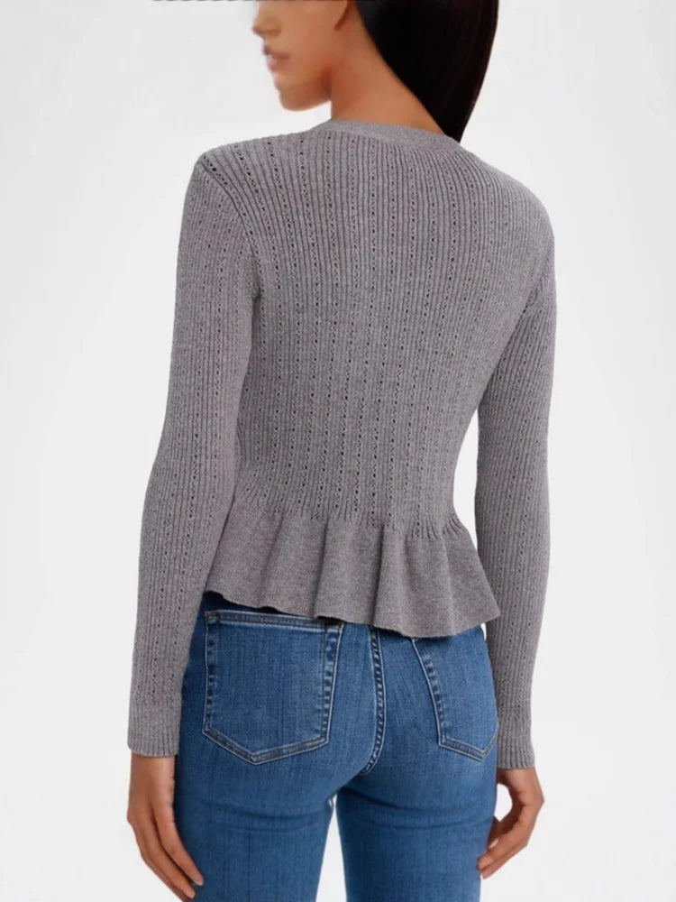 VILZSTUDIOS Chic Gray Ruffled Knit Sweater