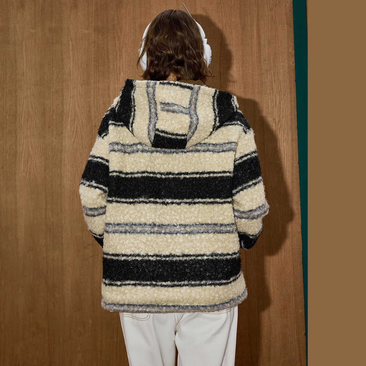 VILZSTUDIOS Retro Striped Hoodie
