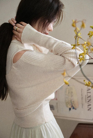 VILZSTUDIOS Beige Chinese Style Off-Shoulder Sweater