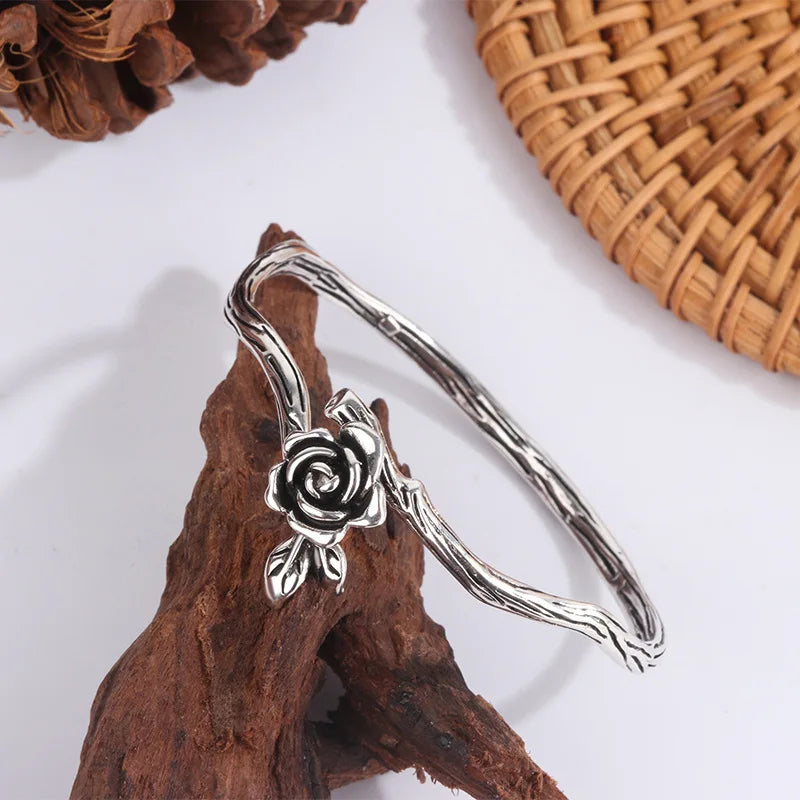 VILZSTUDIOS Vintage Flower Rose Leaf Asymmetric Bracelet