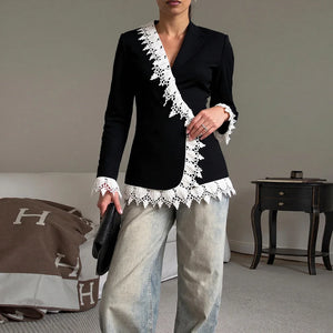 VILZSTUDIOS Elegant Spliced Lace V-Neck Jacket