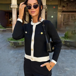 VILZSTUDIOS Basic Knitted Round Neck Cardigan