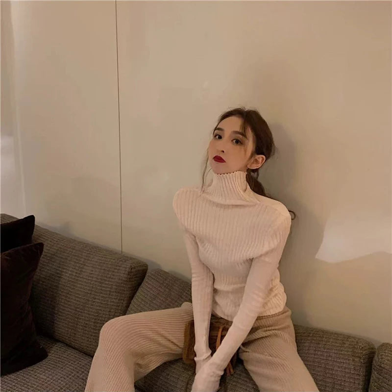 VILZSTUDIOS Warm Slim Fit Turtleneck Sweater