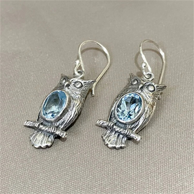 VILZSTUDIOS Vintage Silver Owl Blue Earring