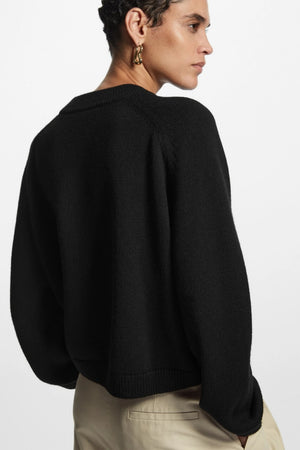 VILZSTUDIOS Classic Wool Blend Knitted Sweater