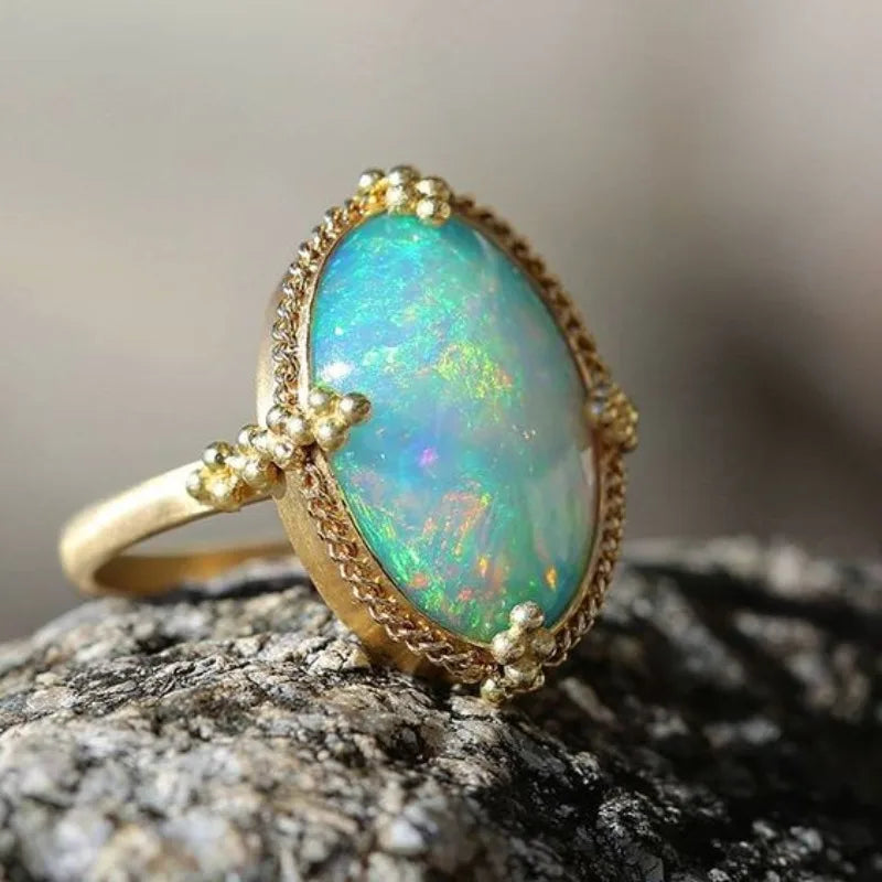 VILZSTUDIOS Luxurious Multicolour Stone Gold Ring