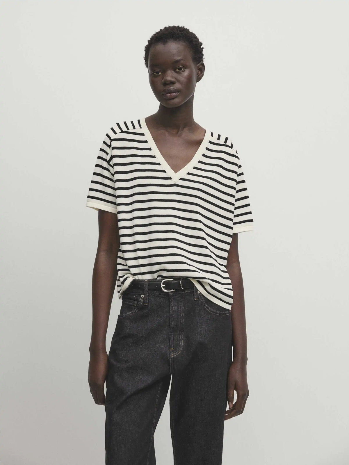 VILZSTUDIOS Casual Striped V-Neck Knit T-Shirt