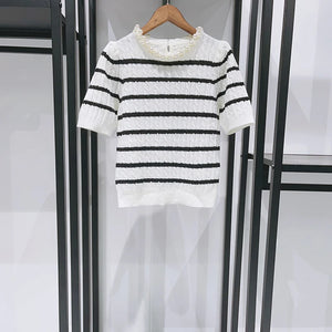 VILZSTUDIOS Striped Round Neck Knit Slim Sweater