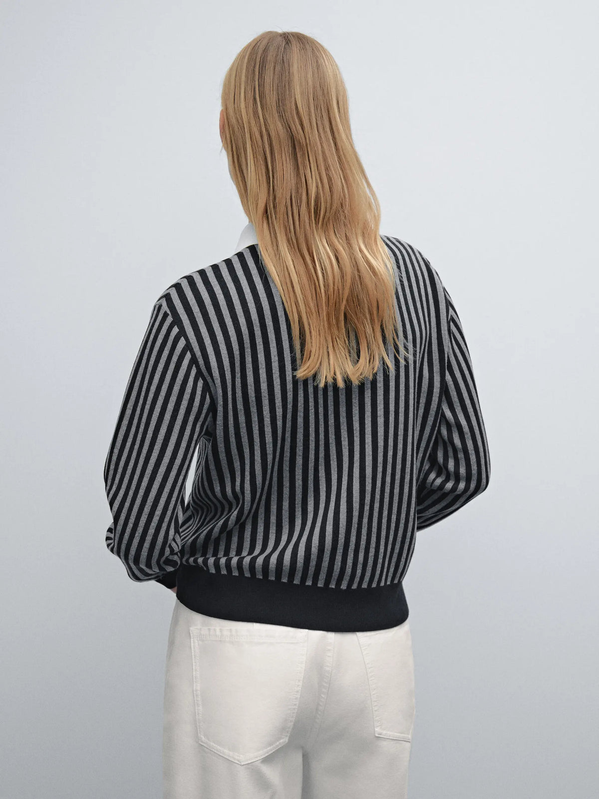 VILZSTUDIOS Classic Striped Knit Sweater