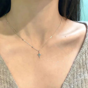 VILZSTUDIOS Classic Simple Four-pointed Star Necklace