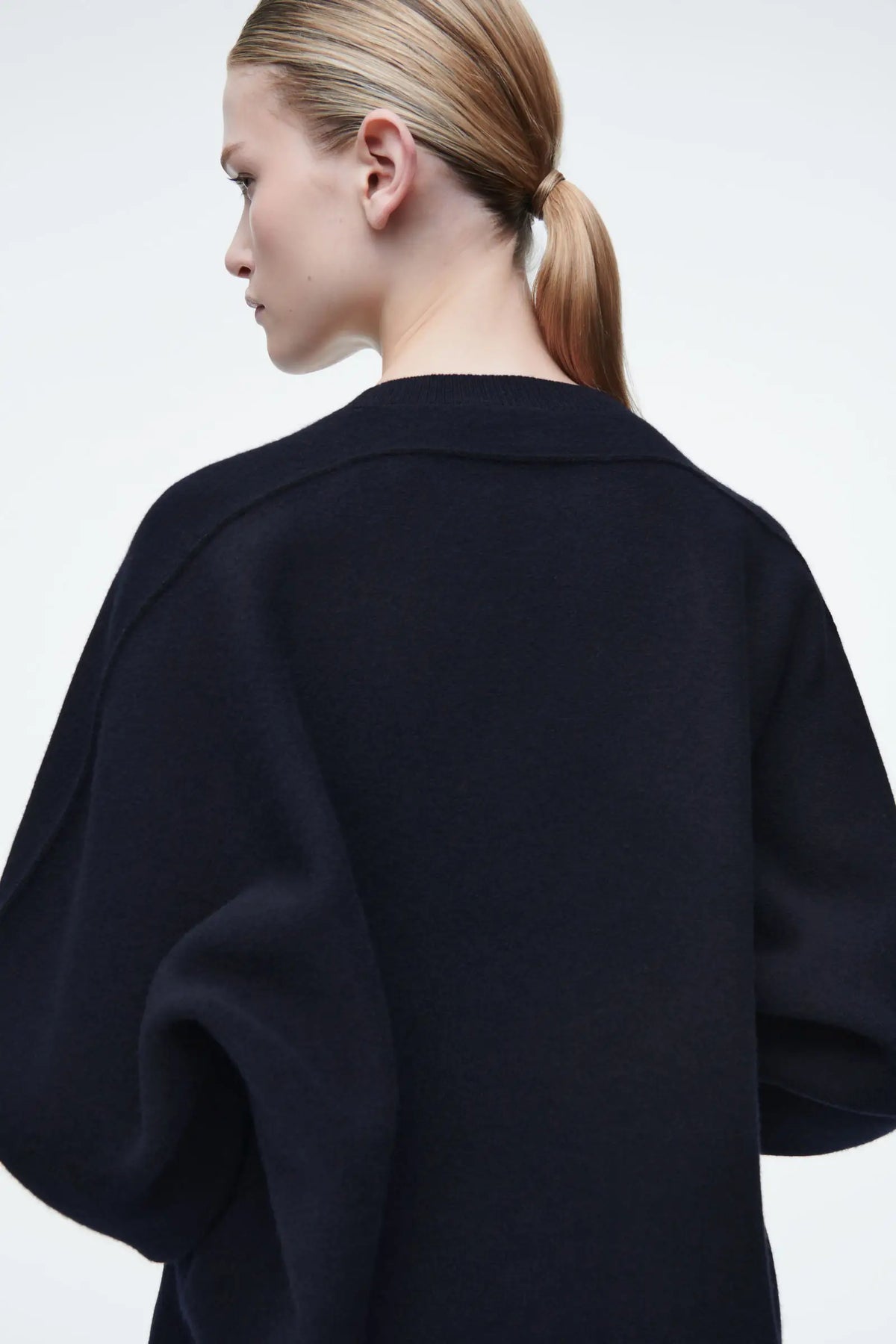 VILZSTUDIOS Navy Casual Round Neck Sweater