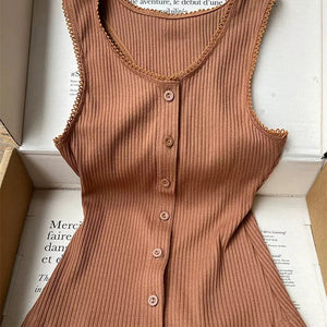 VILZSTUDIOS Slim Lace Trimmed Sleeveless Tank Top